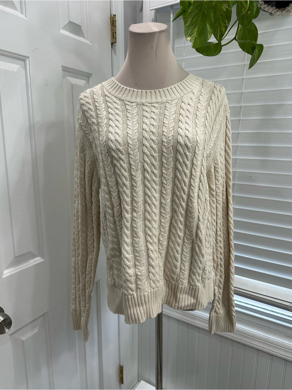 H&M Cream Cable-Knit Crewneck Sweater
